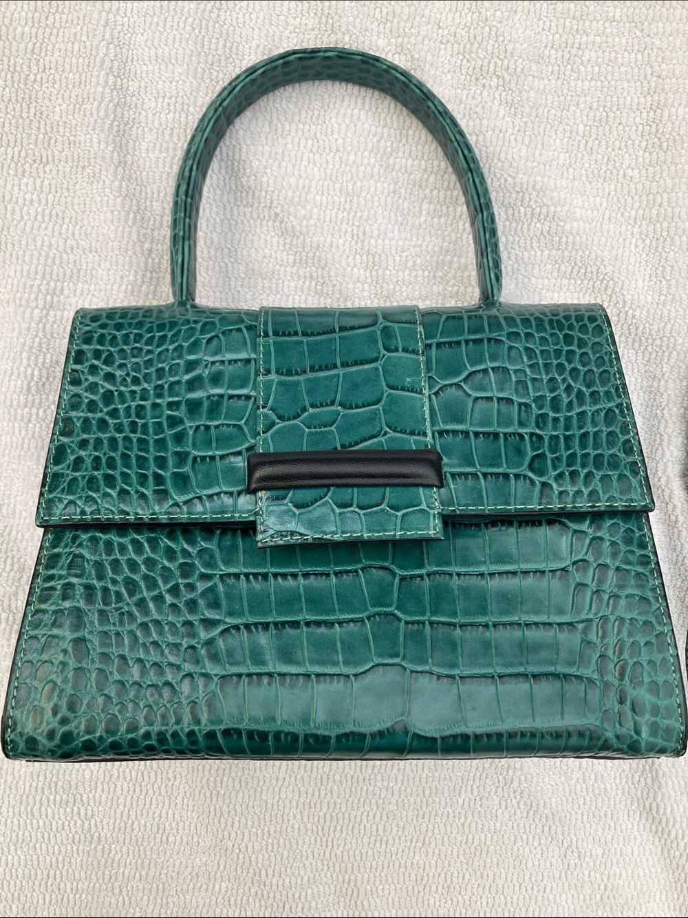 trabucchi MILANO green croc embossed handbag